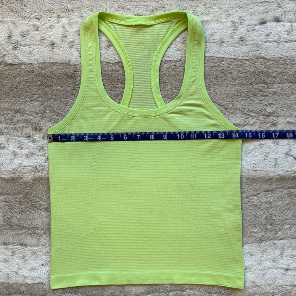 Lululemon Swiftly Tech Racerback 2.0 *Race Length in Neo Mint / Neo Mint Size 4 - Picture 11 of 13